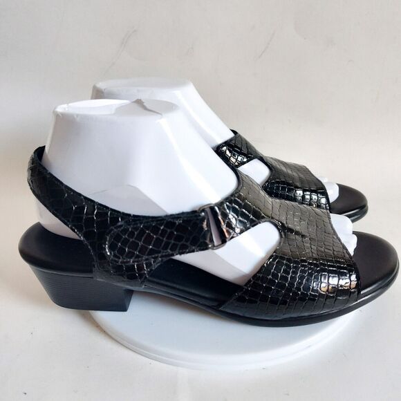 SAS Suntimer Patent Leather Tripad Comfort Black Croc Print Sandals 8.5 $155 USA - Picture 2 of 11